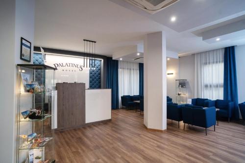 ردهة, Hotel Palatinus in سوبرون ردهة, Hotel Palatinus in سوبرون