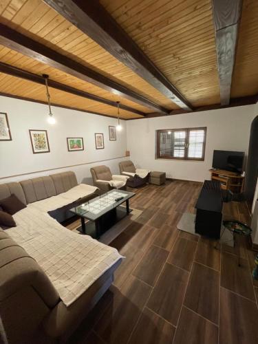 Kuća za odmor - Martić, Rudno, Golija (Kuca za odmor - Martic, Rudno, Golija) in Rudno Kuća za odmor - Martić, Rudno, Golija (Kuca za odmor - Martic, Rudno, Golija) in Rudno