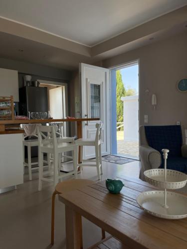 Betty's Villas in โคราคอโคเรียน Betty's Villas in โคราคอโคเรียน