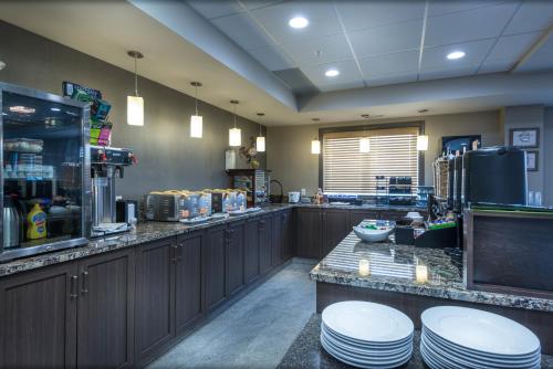 This photo about Timber Ridge Inn and Suites shared on HyHotel.com