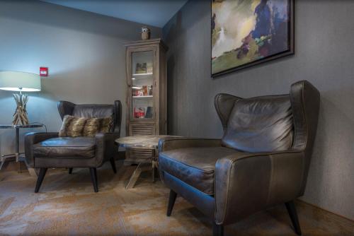 This photo about Timber Ridge Inn and Suites shared on HyHotel.com