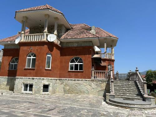 Exterior view, Red House in Ijevan Exterior view, Red House in Ijevan