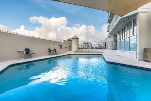 منظر, شقق جولدن ساندز (Golden Sands Apartments) in ماين بيتش منظر, شقق جولدن ساندز (Golden Sands Apartments) in ماين بيتش