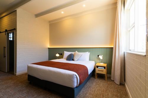 The Clovercrest Hotel Motel in Modbury The Clovercrest Hotel Motel in Modbury