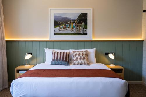 The Clovercrest Hotel Motel in Modbury The Clovercrest Hotel Motel in Modbury