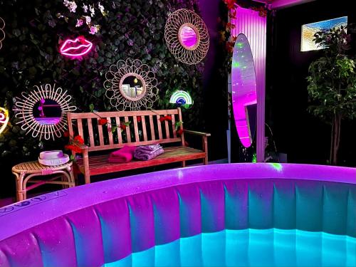 Espace privatif Jaccuzi in Gagny Espace privatif Jaccuzi in Gagny
