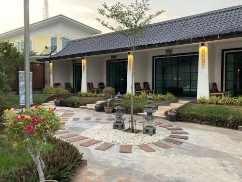 โรงแรมบ้านมะลิ ฮิลล์ เรสซิเด้นท์ in Kaeng Khro โรงแรมบ้านมะลิ ฮิลล์ เรสซิเด้นท์ in Kaeng Khro