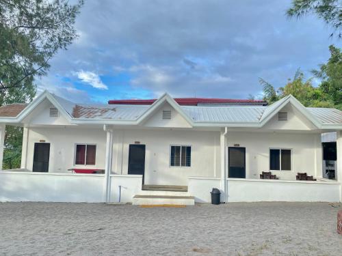 La Casa Blanca Beach Resort in Botolan La Casa Blanca Beach Resort in Botolan