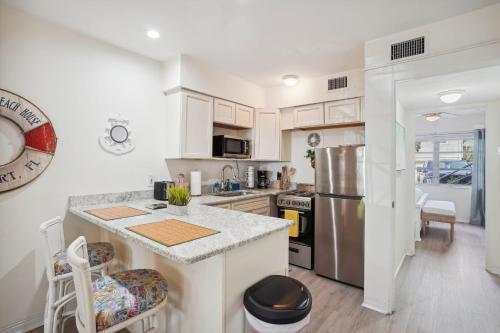 Beach Quarters 3BR - #2, #3, #4 in Gulfport (FL) Beach Quarters 3BR - #2, #3, #4 in Gulfport (FL)