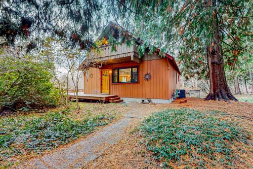 Little Sand Creek Chalet in Sandpoint (ID) Little Sand Creek Chalet in Sandpoint (ID)