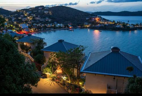 Island Daze - Amazing Views in Smith Bay Island Daze - Amazing Views in Smith Bay