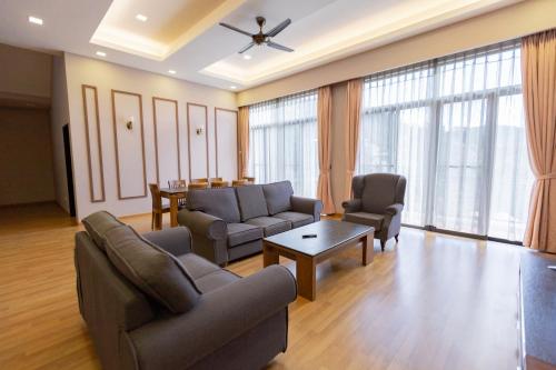 Hills Aranda Nova Hotel near Cameron highland orchid and rose garden Hills Aranda Nova Hotel near Cameron highland orchid and rose garden