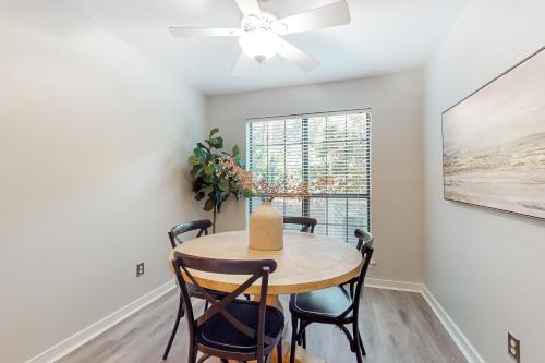 Sandpiper Cottage - 30 Day Rental in Mount Pleasant Sandpiper Cottage - 30 Day Rental in Mount Pleasant