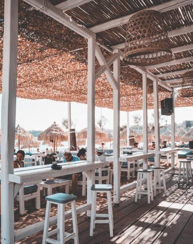 Bar/lounge, Paradise Beach Camping in Mykonos Bar/lounge, Paradise Beach Camping in Mykonos