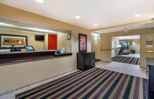 Előcsarnok, Extended Stay America Suites - Seattle - Bothell - Canyon Park in Bothell (Washington) Előcsarnok, Extended Stay America Suites - Seattle - Bothell - Canyon Park in Bothell (Washington)