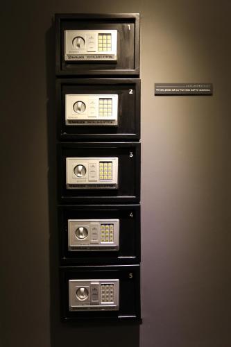 ホテル 8 アワーズ17