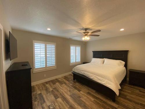 Luxury 2 Bdrm 2 bath in heart of Salt Lake Valley in Taylorsville Area Luxury 2 Bdrm 2 bath in heart of Salt Lake Valley in Taylorsville Area