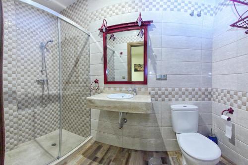 This photo about Hostal Garlu shared on HyHotel.com