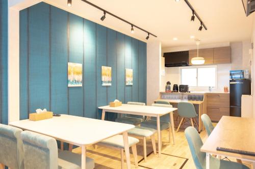 Shared lounge/TV area, Niseko Powder Chalet in Niseko Shared lounge/TV area, Niseko Powder Chalet in Niseko