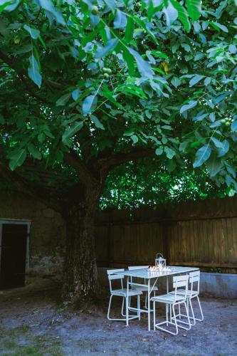 ทัศนียภาพภายนอกโรงแรม, Chalupa Na Rachačkách (Chalupa Na Rachackach) in กาเมนิซเซอ นัด ลิปู ทัศนียภาพภายนอกโรงแรม, Chalupa Na Rachačkách (Chalupa Na Rachackach) in กาเมนิซเซอ นัด ลิปู