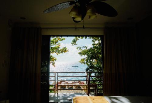 View, AJ's Place Beach Resort in Oslob View, AJ's Place Beach Resort in Oslob