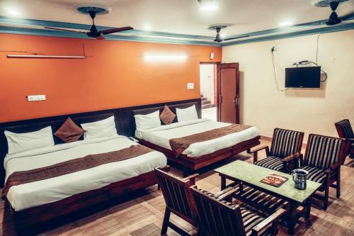 The Avantika Hotel & Woodland Restaurant near Gorakhpur Airport The Avantika Hotel & Woodland Restaurant near Gorakhpur Airport