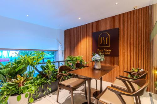 Shared lounge/TV area, PARK VIEW LUXURY HOTEL in Ho Chi Minh City Shared lounge/TV area, PARK VIEW LUXURY HOTEL in Ho Chi Minh City