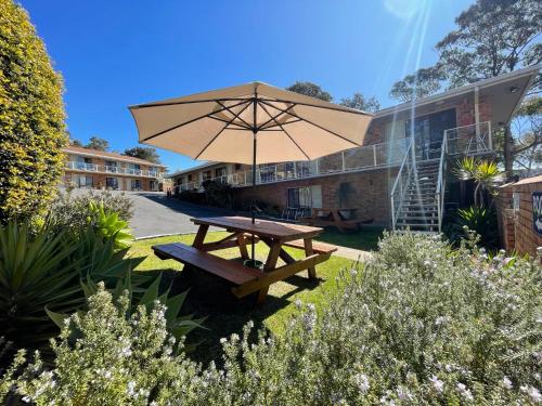 Kert, Ocean View Motor Inn in Merimbula Kert, Ocean View Motor Inn in Merimbula