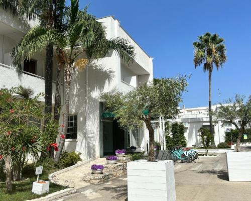 里瓦德爾索爾酒店 (Hotel Riva Del Sole) in 焦維納佐 里瓦德爾索爾酒店 (Hotel Riva Del Sole) in 焦維納佐
