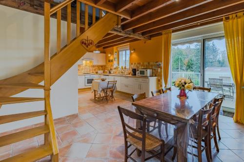 Gite de charme, ideal pour 4 in Saint-Jory-de-Chalais Gite de charme, ideal pour 4 in Saint-Jory-de-Chalais