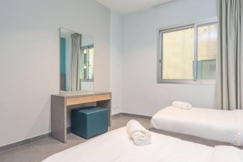 Vibe 105, Modern 2 Bedroom Apartment in Awkar in Zouq El Kharab Vibe 105, Modern 2 Bedroom Apartment in Awkar in Zouq El Kharab