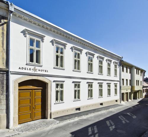مدخل, Adele Boutique Hotel in Pecs Downtown مدخل, Adele Boutique Hotel in Pecs Downtown
