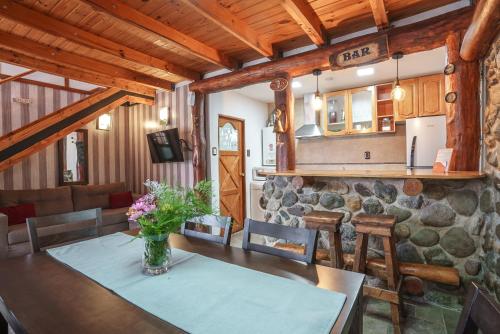 Facilities, Cabañas Tierra Mistica in Ushuaia Facilities, Cabañas Tierra Mistica in Ushuaia