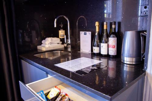 Bayswater Boutique Lodge in Potts Point Bayswater Boutique Lodge in Potts Point