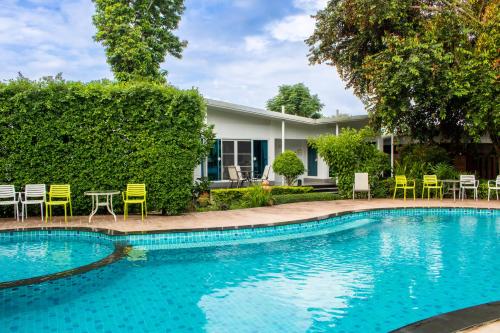 Swimming pool, Sangthong Resort in Nan Swimming pool, Sangthong Resort in Nan