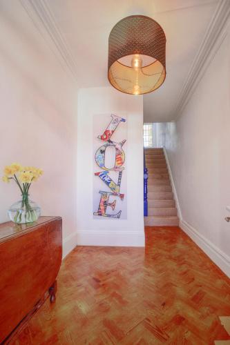 Hotellet från utsidan, Seaside spacious 4 BR Nr Town centre pet friendly sailing & open golf course in West Kirby Hotellet från utsidan, Seaside spacious 4 BR Nr Town centre pet friendly sailing & open golf course in West Kirby