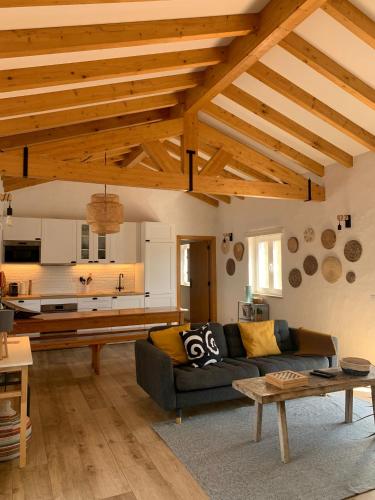 Monte da Rocha in ซานเตียโก โด คาเซม Monte da Rocha in ซานเตียโก โด คาเซม