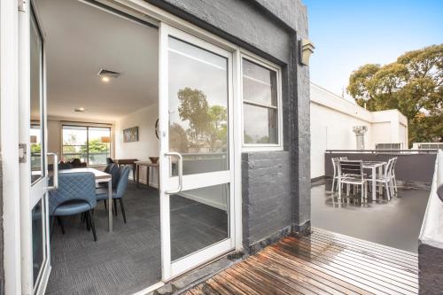 Balcony/terrace, Doncaster Apartments by Nightcap Plus in Doncaster Balcony/terrace, Doncaster Apartments by Nightcap Plus in Doncaster