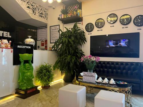 Comoditats, Sky Hotel in Bac Giang Comoditats, Sky Hotel in Bac Giang
