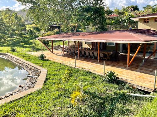 מרפסת, Zebi Ecolodge in Hoima מרפסת, Zebi Ecolodge in Hoima