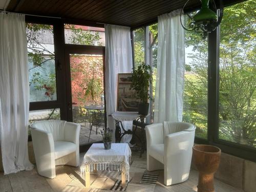 Erkély/terasz, Ferienwohnung An der Loipe in Lichtenstein (Tubingen) Erkély/terasz, Ferienwohnung An der Loipe in Lichtenstein (Tubingen)