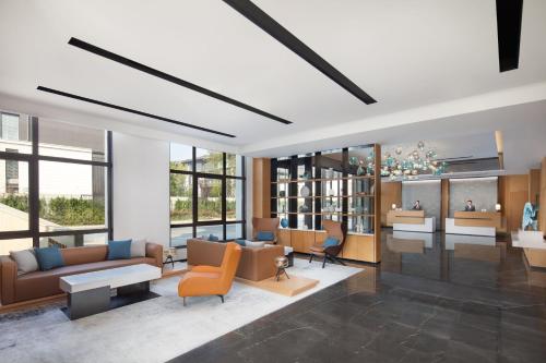 Előcsarnok, Fairfield by Marriott Yangzhou Slender West Lake in Hanjiang Előcsarnok, Fairfield by Marriott Yangzhou Slender West Lake in Hanjiang