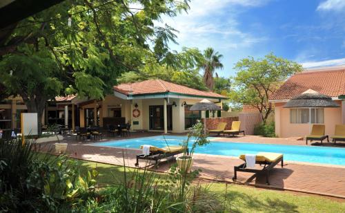 Swimming pool, Cresta Bosele Hotel in Selibe-Phikwe Swimming pool, Cresta Bosele Hotel in Selibe-Phikwe