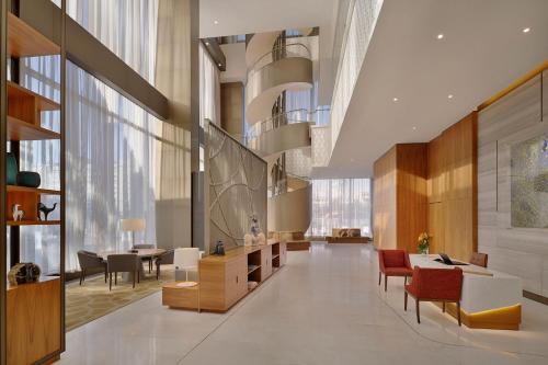 ロビー, シェラトン アスタナ ホテル (Sheraton Astana Hotel) in ヌル スルタン ロビー, シェラトン アスタナ ホテル (Sheraton Astana Hotel) in ヌル スルタン