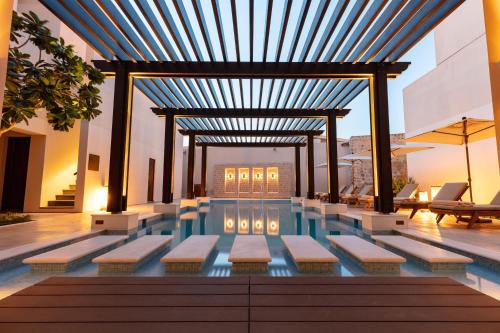 Swimming pool, The Chedi Al Bait in Sharjah Swimming pool, The Chedi Al Bait in Sharjah