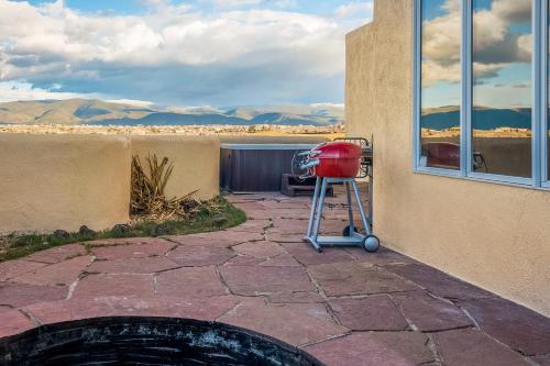 Southwest Stunner in Ranchos De Taos Southwest Stunner in Ranchos De Taos
