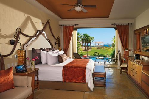 Secrets Puerto Los Cabos Golf & Spa Resort - All Inclusive - Adults only in San Jose Del Cabo Secrets Puerto Los Cabos Golf & Spa Resort - All Inclusive - Adults only in San Jose Del Cabo