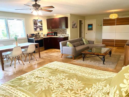 Modern Luxury Beach House Kailua in カイルア オアフ(HI) Modern Luxury Beach House Kailua in カイルア オアフ(HI)