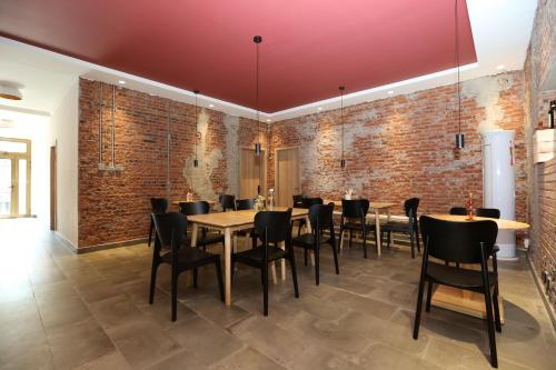 Restaurant, Beijing MutianyuGreat Wall Let'sgo Hotel&Bar in Huairou District Restaurant, Beijing MutianyuGreat Wall Let'sgo Hotel&Bar in Huairou District