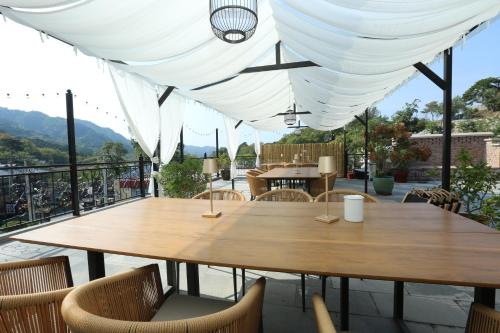 Balcony/terrace, Beijing MutianyuGreat Wall Let'sgo Hotel&Bar in Huairou District Balcony/terrace, Beijing MutianyuGreat Wall Let'sgo Hotel&Bar in Huairou District